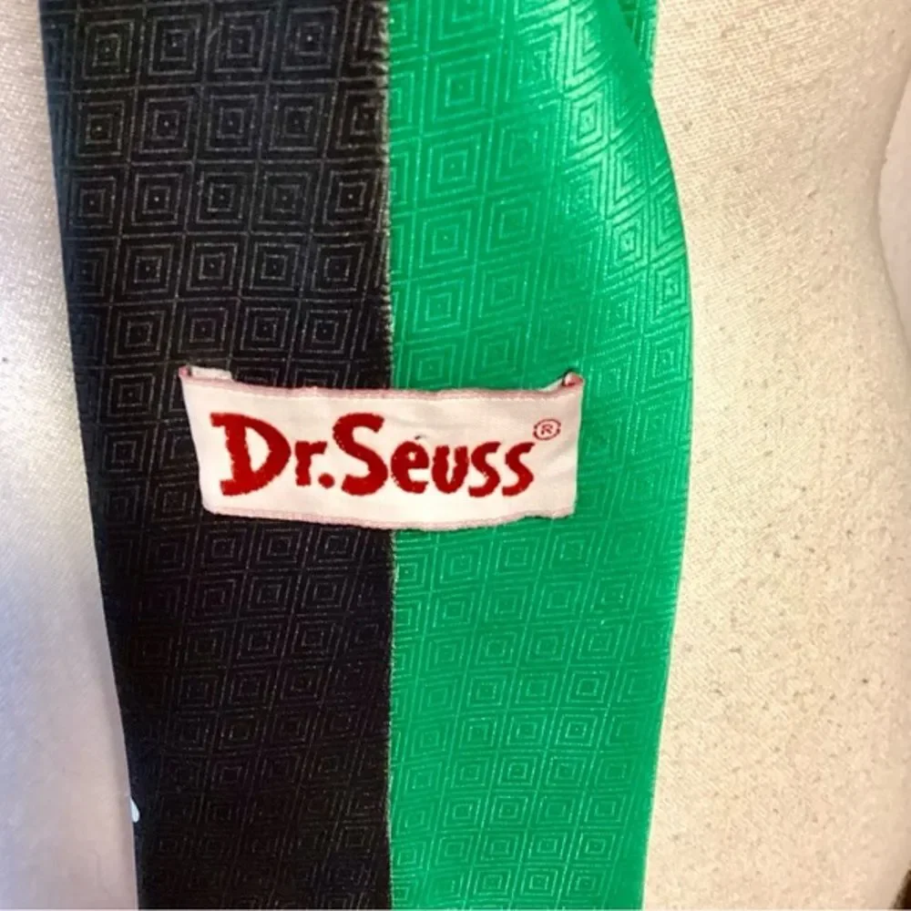 Dr. Seuss the Grinch Silk Tie‎ Green Black